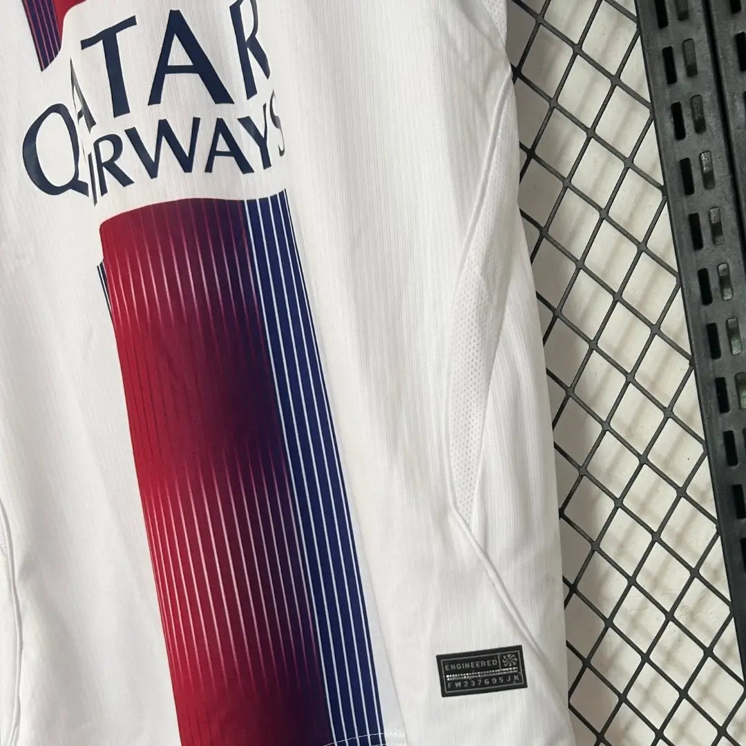 Maillot de football extérieur du PSG 2026/27 deux étoiles