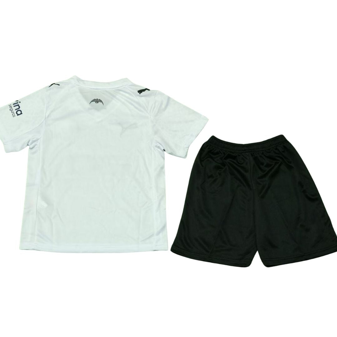 Equipación infantil de fútbol del Valencia para la temporada 2025/26 - Camiseta + Pantalón corto