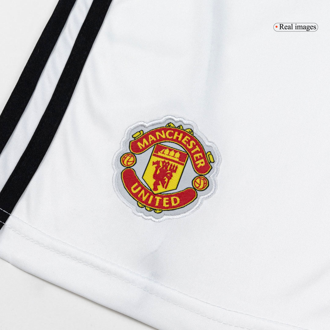 Pantalones cortos de fútbol del Manchester United para la temporada 2025/26
