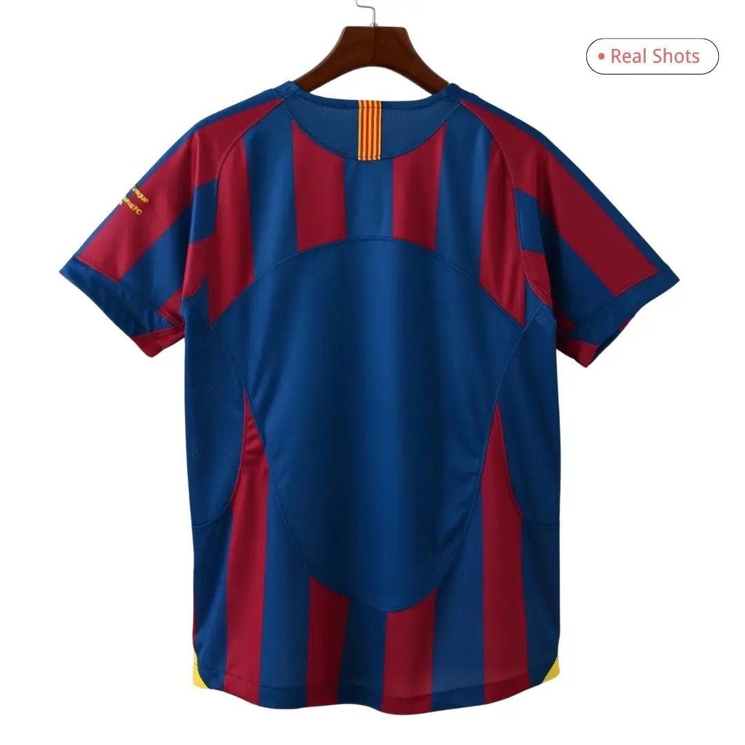 Camiseta retro del FC Barcelona 2005/06 (local) - Champions League