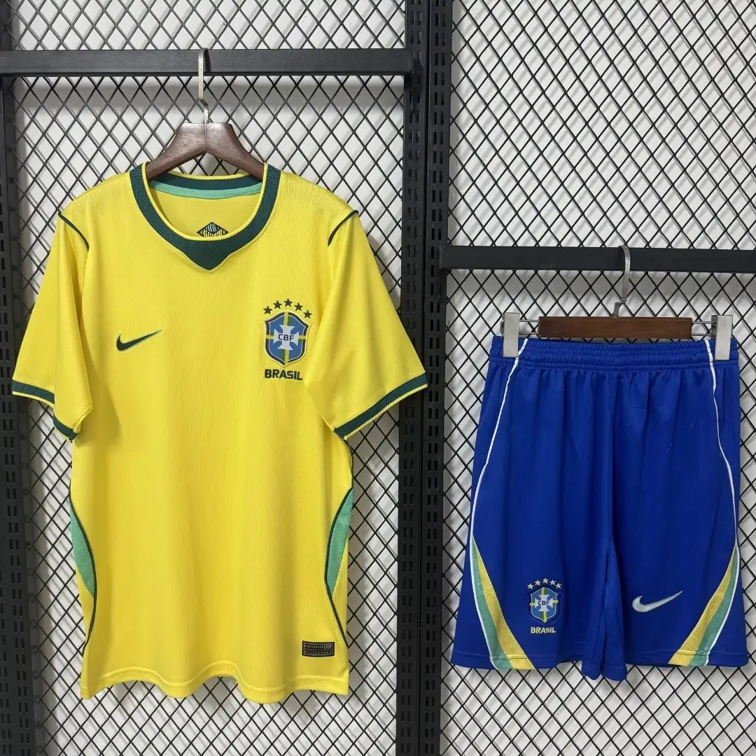 Equipación de Fútbol para Casa de Brasil - Camiseta + Pantalones Cortos Mundial 2026