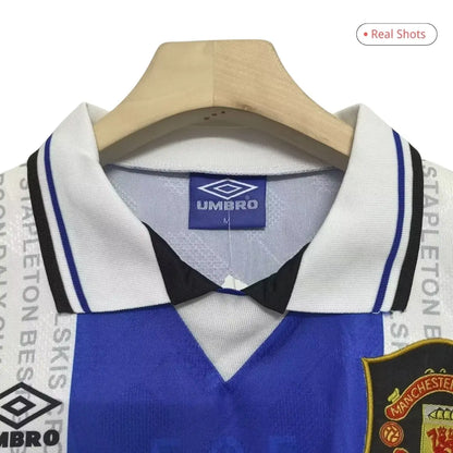 Camiseta de fútbol retro de visitante del Manchester United 1994/96