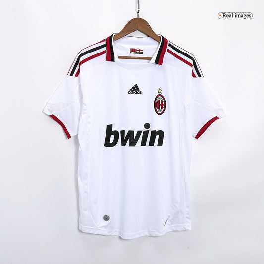 Camiseta retro de visitante del AC Milan 2009/10