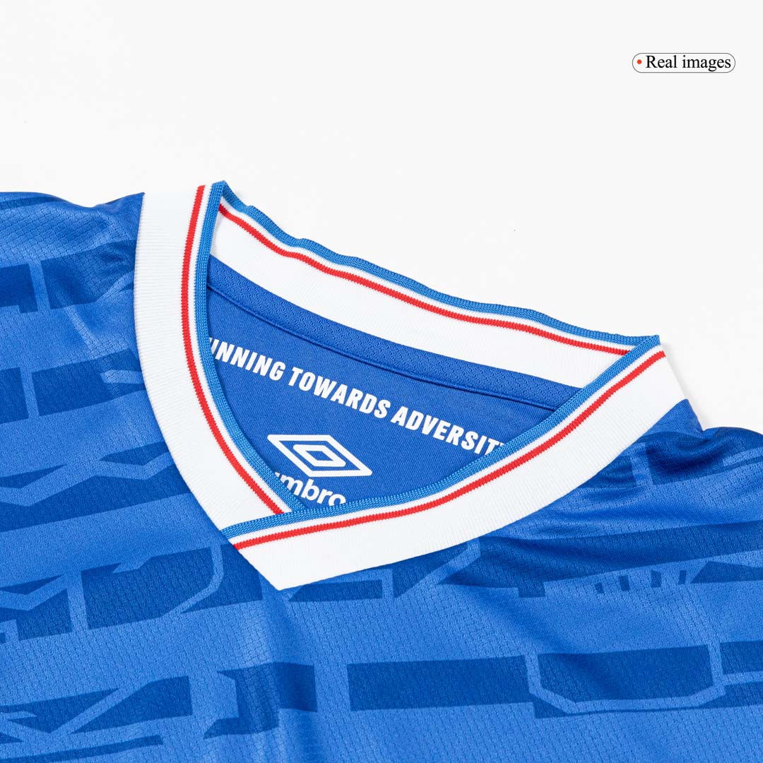 Camiseta de fútbol local del Ipswich Town 2025/26