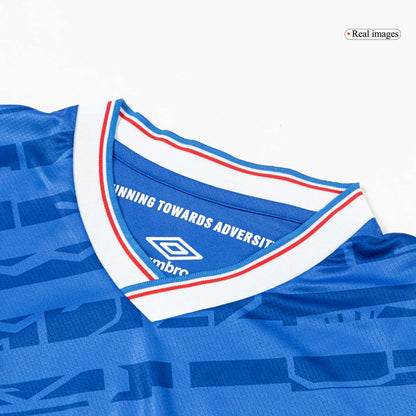 Camiseta de fútbol local del Ipswich Town 2025/26