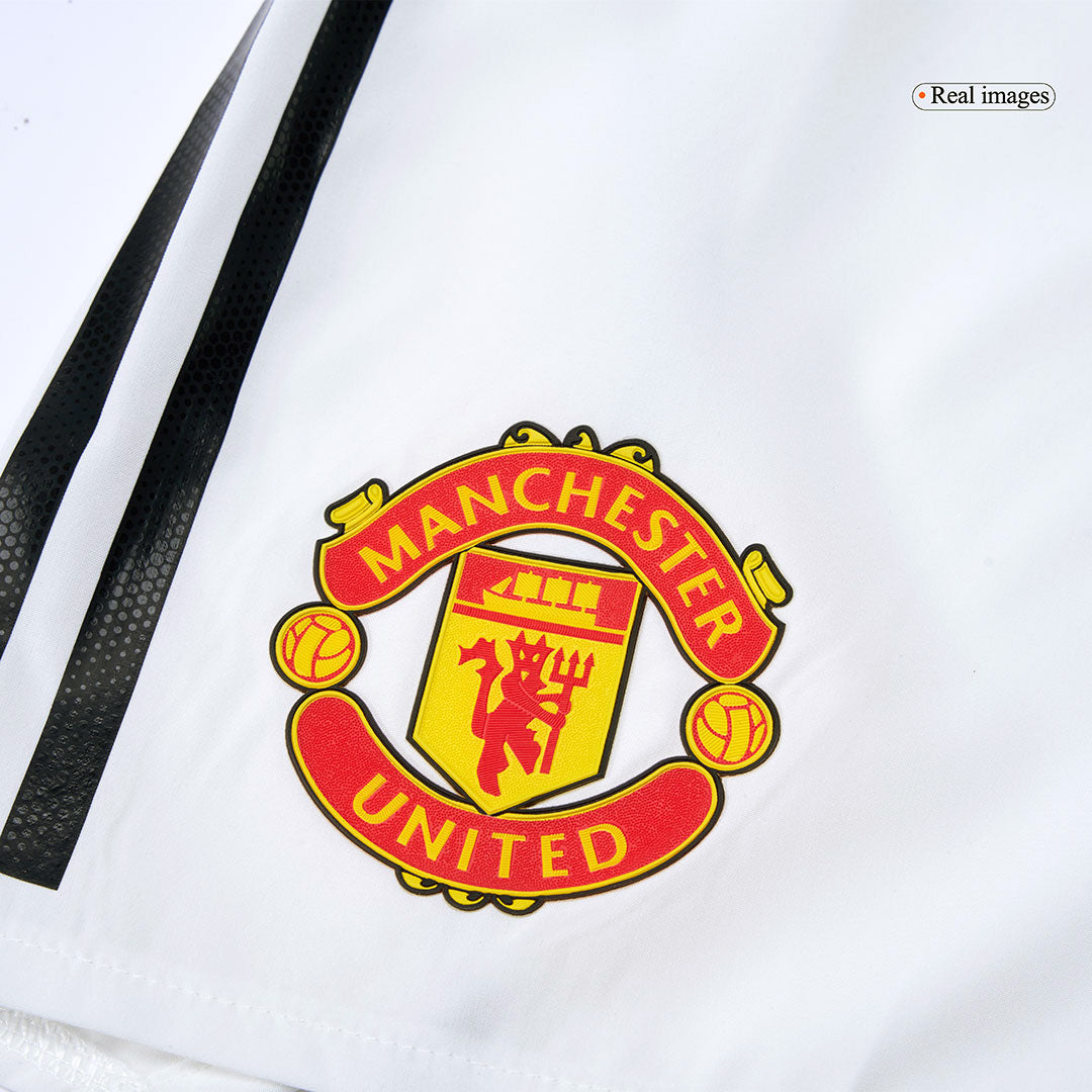 Pantalones cortos de fútbol del Manchester United, versión jugador local, temporada 2025/26