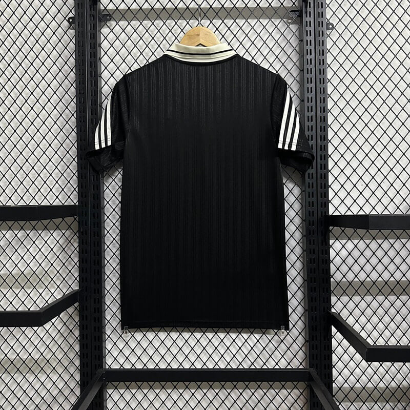 Camiseta jacquard negra Ad x Oasis Tour