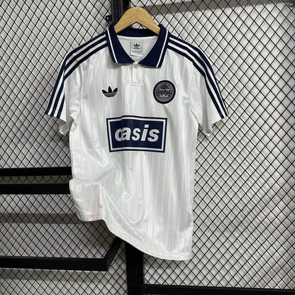 Camiseta jacquard blanca Ad x Oasis Tour