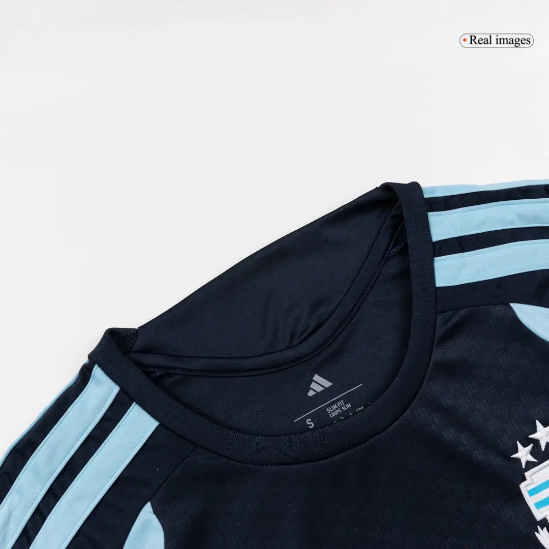 Camiseta de fútbol de Argentina para la Copa Mundial 2026 Azul Marino