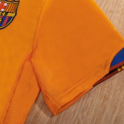Camiseta retro de visitante del Barcelona 2006/07