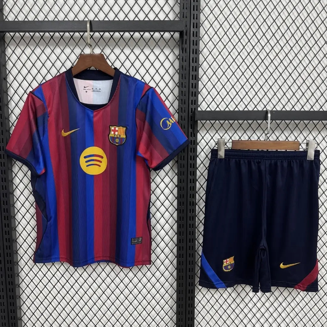 Equipación local del FC Barcelona - Camiseta + pantalón corto 2025/26