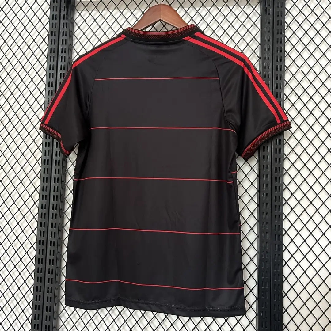 Tercera equipación de visitante del Bohemian FC 2026