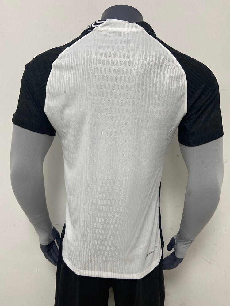Camiseta de jugador local del Corinthians 2025/26