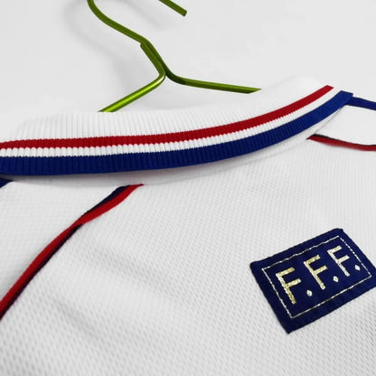 Camiseta de fútbol retro de visitante de Francia 1998