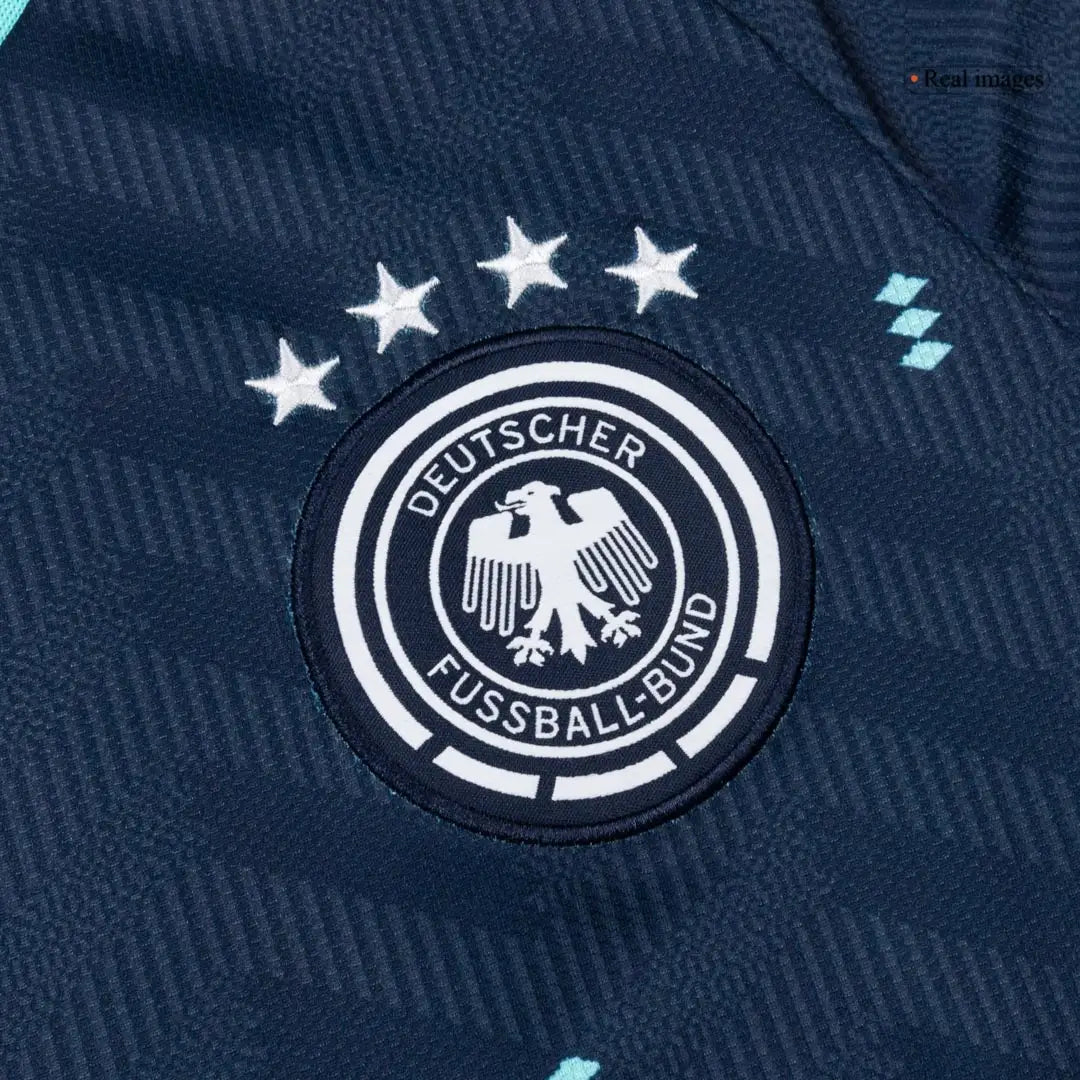 Camiseta de fútbol de visitante de Alemania 2026 Gnabry #20