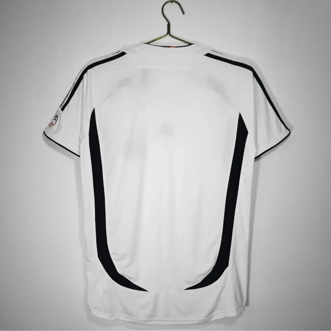 Camiseta de fútbol retro de local de Alemania 2006