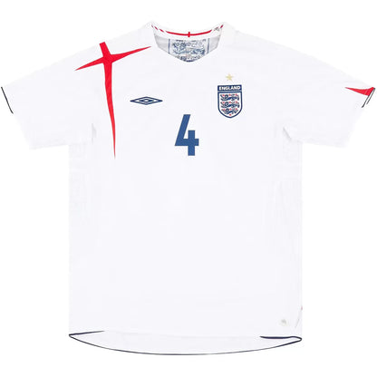 Camiseta de fútbol retro de Inglaterra 2006 de local de Gerrard #4
