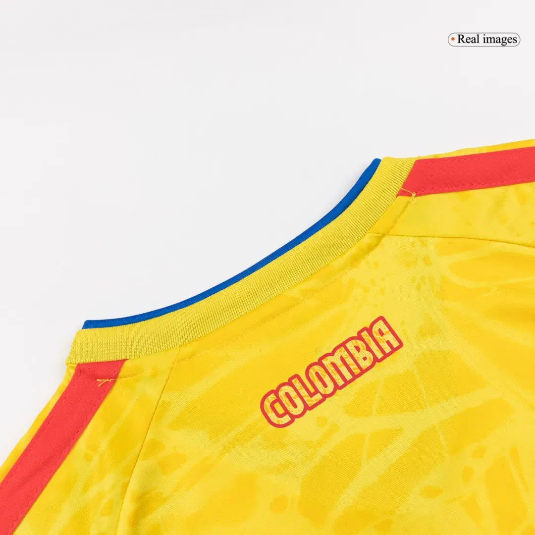 Conjunto de fútbol de Colombia para niños, local, Copa Mundial 2026 - Camiseta + Pantalón corto