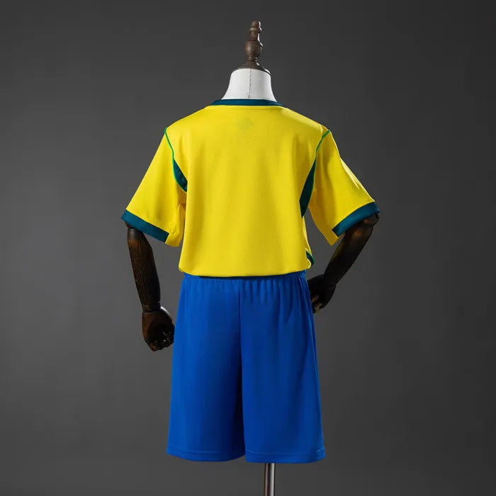 Kit de fútbol local de Brasil para niños para el Mundial 2026 (Camiseta + Pantalones cortos)