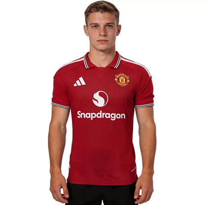 Camiseta de fútbol de la versión jugador del Manchester United para la temporada 2026/27 (local)