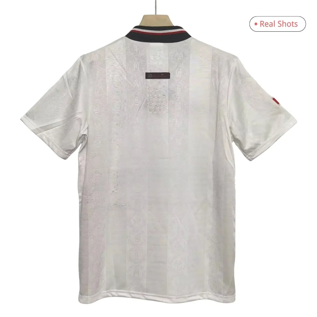 Camiseta de fútbol retro de visitante del Manchester United 1998/99