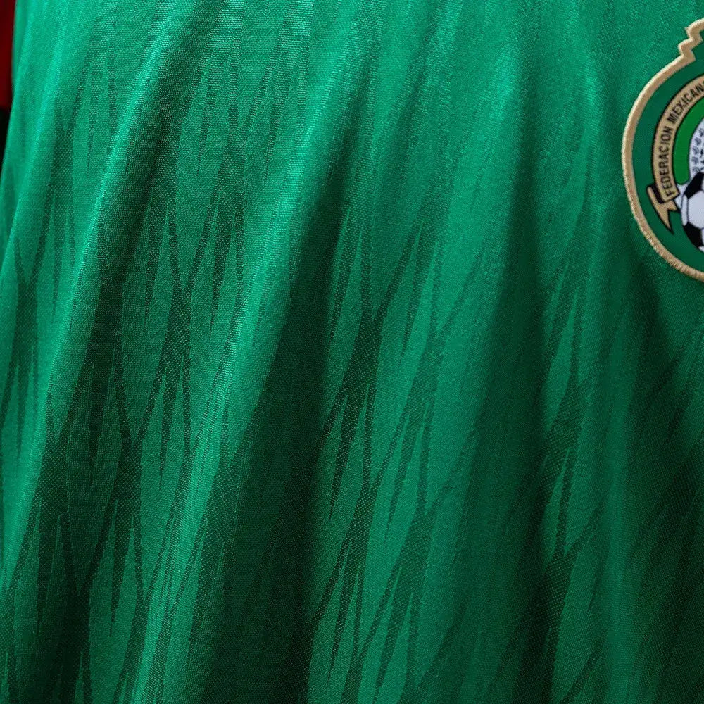 Camiseta de fútbol retro de México 2010 local