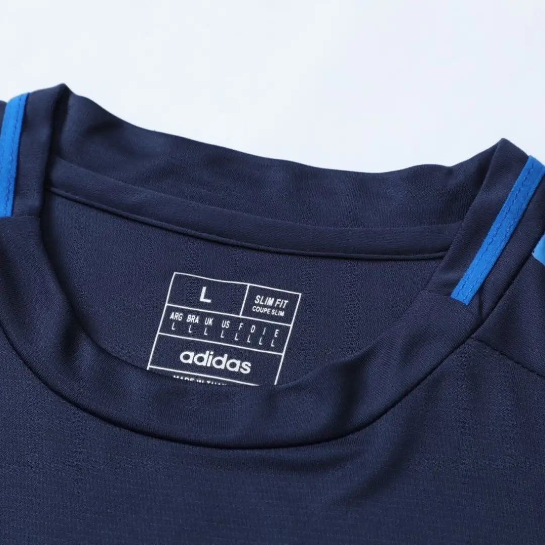 Equipación de fútbol personalizada para hombre R024