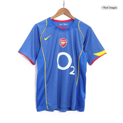 Camiseta retro de visitante del Arsenal 2004/05