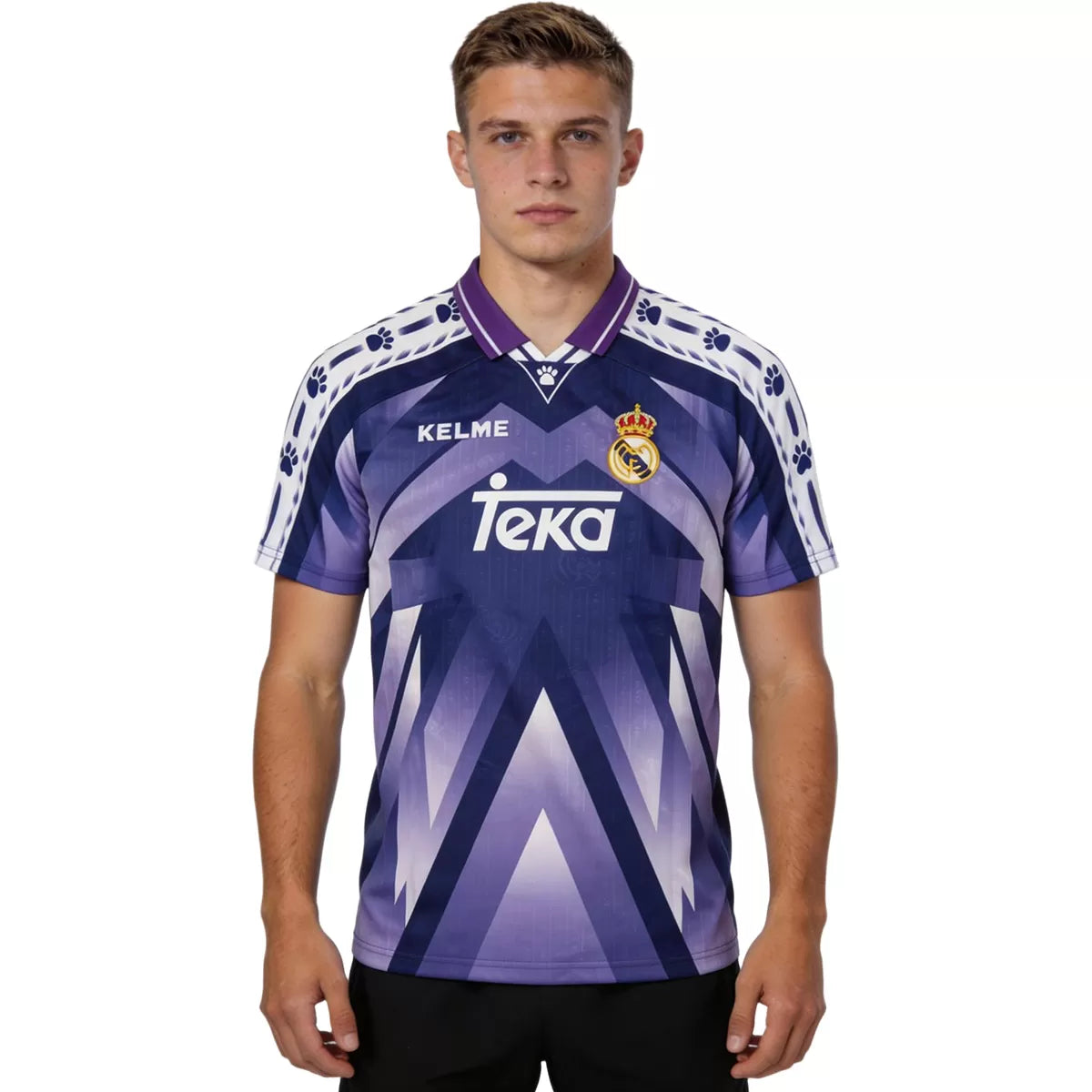 Camiseta de fútbol retro del Real Madrid 1996/97 de visitante