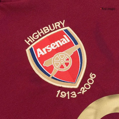 Camiseta de fútbol retro de manga larga del Arsenal 2005/06