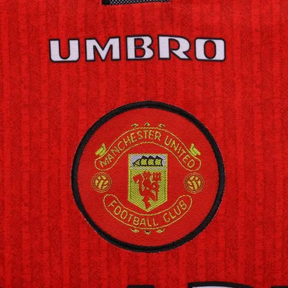 Camiseta retro local del Manchester United 1996/98 de CANTONA #7