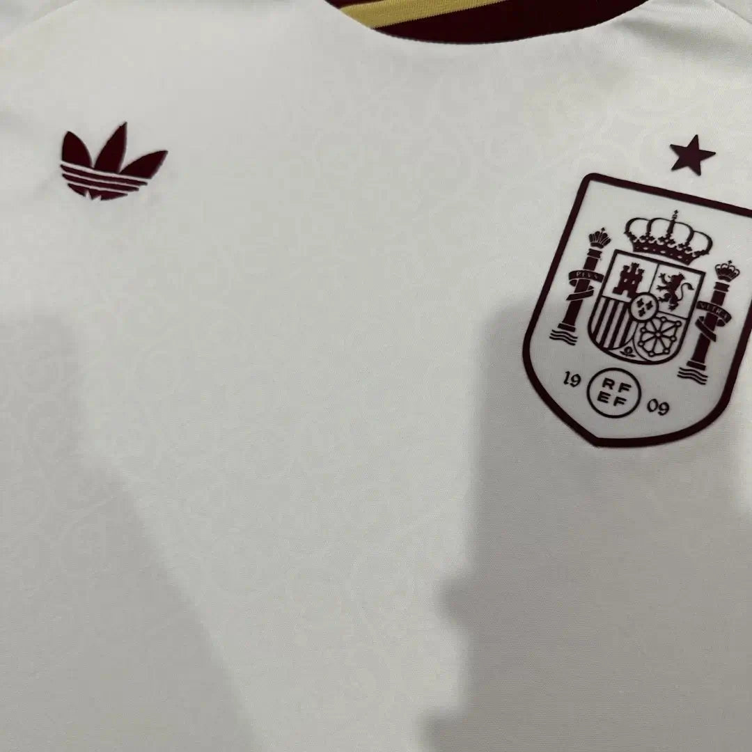 Equipación de visitante de España - Camiseta + Pantalón corto Mundial 2026