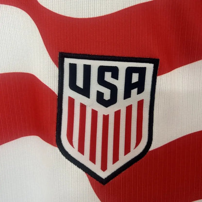 Camiseta de fútbol de local USMNT USA Outlaws 2026 rojo y blanco