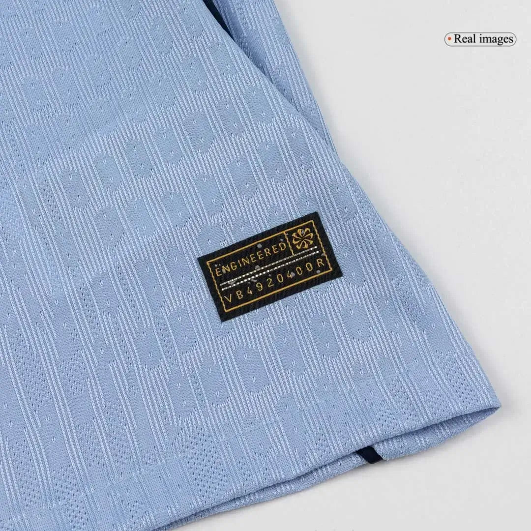 Camiseta de fútbol versión jugador local de Uruguay Mundial 2026