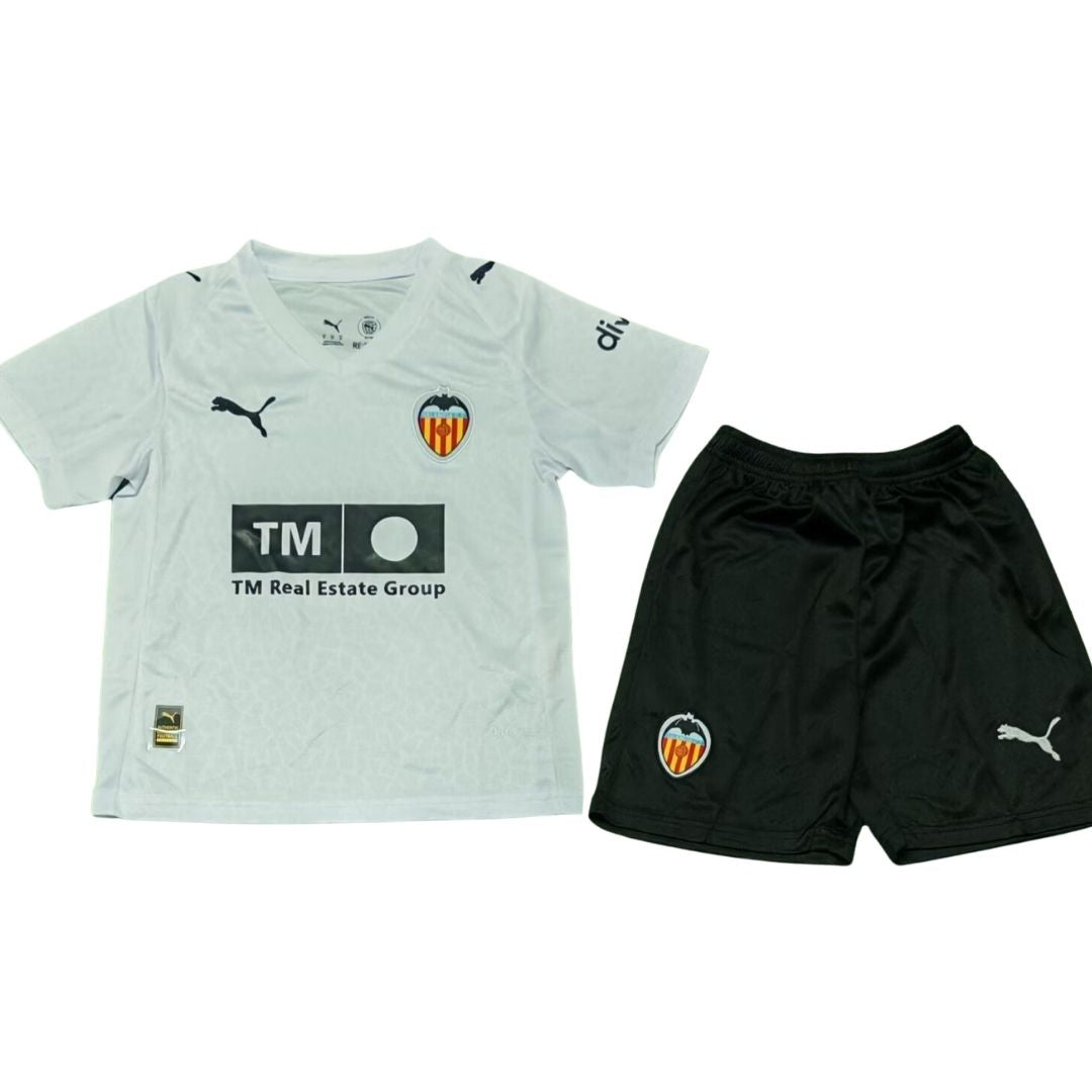 Equipación infantil de fútbol del Valencia para la temporada 2025/26 - Camiseta + Pantalón corto