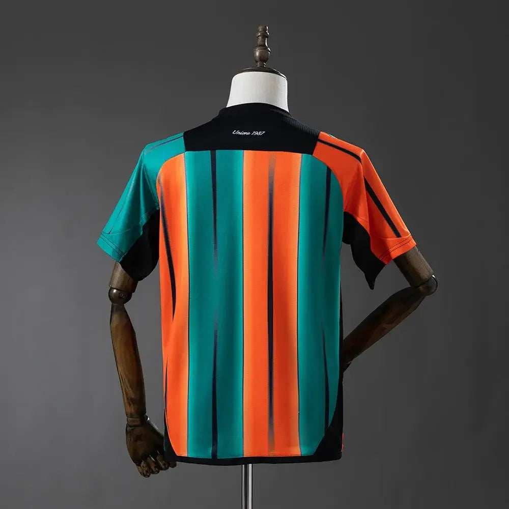 Camiseta de fútbol visitante del Venezia FC 2025/26 (tercera equipación)