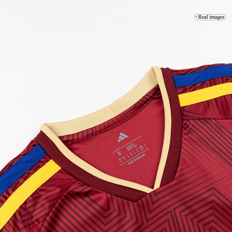 Camiseta de local de Venezuela para la Copa Mundial de 2026