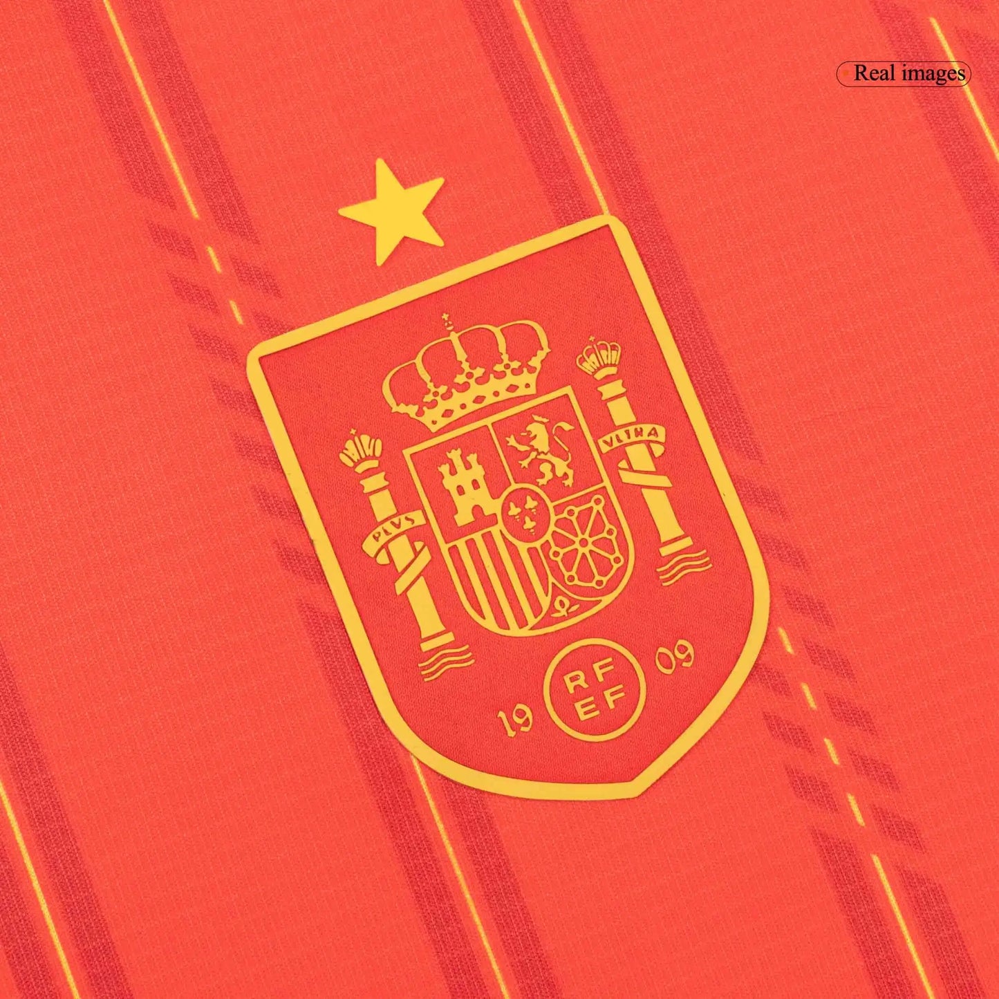 Camiseta de fútbol de la selección española femenina para la Copa del Mundo de 2026