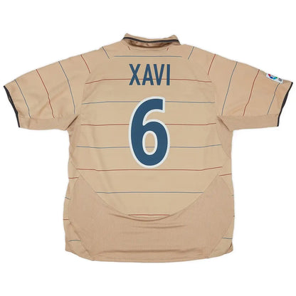 Camiseta retro de visitante de fútbol Xavi #6 del Barcelona 2003/04