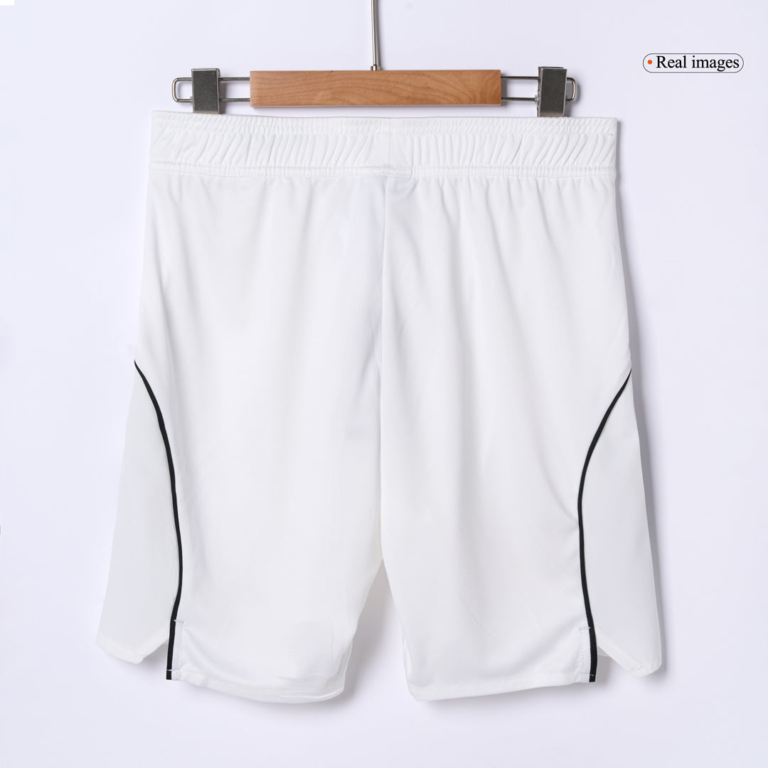 Pantalones cortos de fútbol del Manchester United, versión jugador local, temporada 2025/26