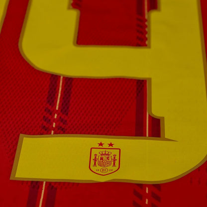 CAMISETA DE JUGADOR LOCAL DE ESPAÑA LAMINE YAMAL #19 VERSIÓN GANADOR COPA DEL MUNDO 2026