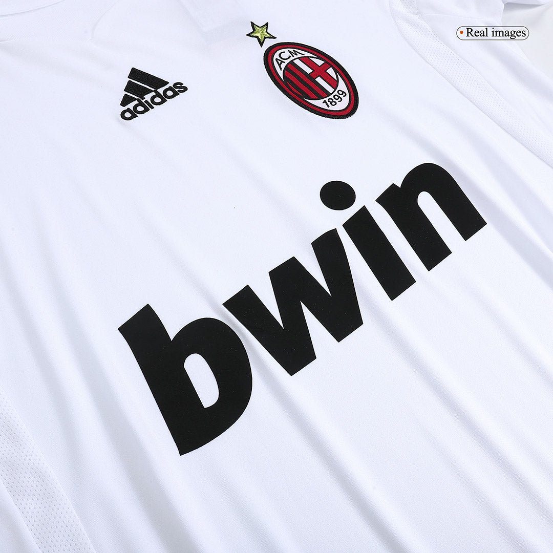 Camiseta retro de visitante del AC Milan 2009/10
