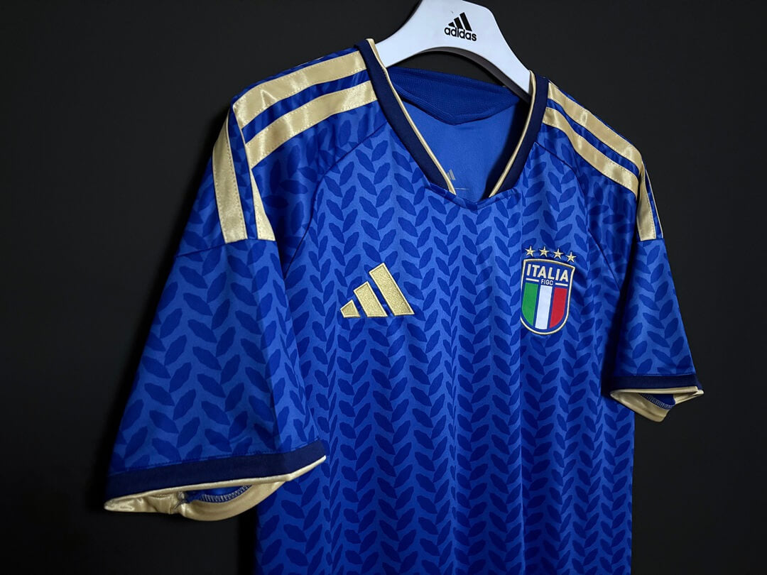 Camiseta de fútbol local de Italia para la Copa Mundial 2026