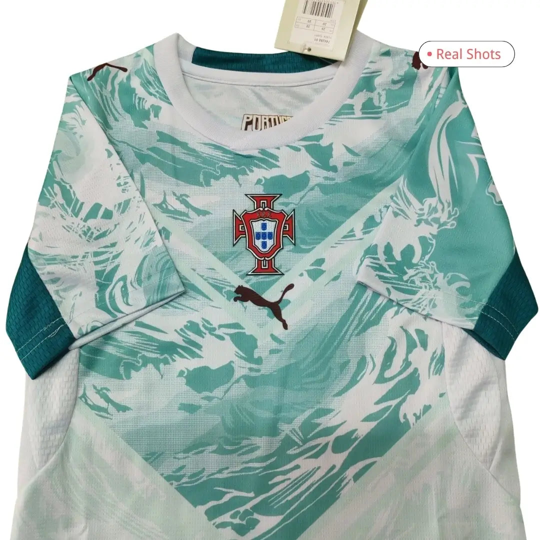Equipación visitante de Portugal para niños (Camiseta y pantalón corto) para el Mundial 2026