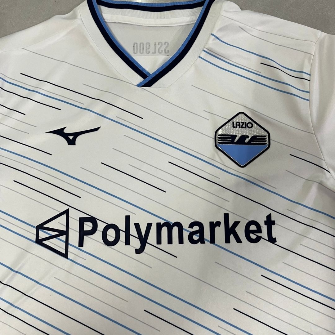 Camiseta de fútbol de visitante de la Lazio 2025/26