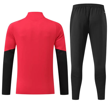 Manchester United 1/4 Zip Tracksuit 2026/27 Red