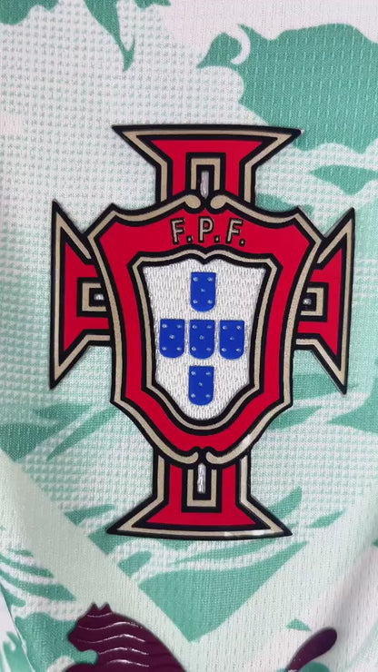 Camiseta de visitante de Portugal para la Copa Mundial de la FIFA 2026