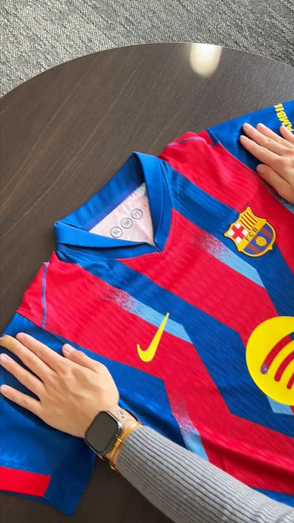 Camiseta Barcelona Cuarta Visita 'El Clásico' Versión Jugador 2025/26