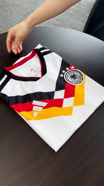Camiseta de fútbol de local de la selección alemana, versión jugador, número 6, Copa Mundial de 2026, con Kimmich.