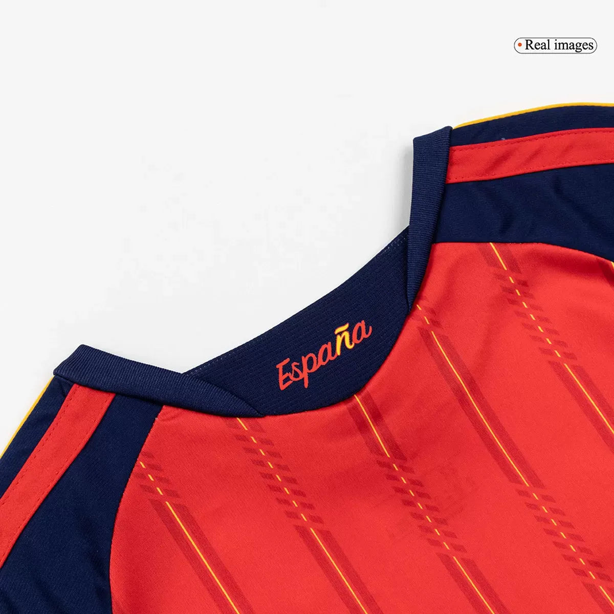 La Roja Kid's Home Soccer Kit - Jersey+Shorts 2026